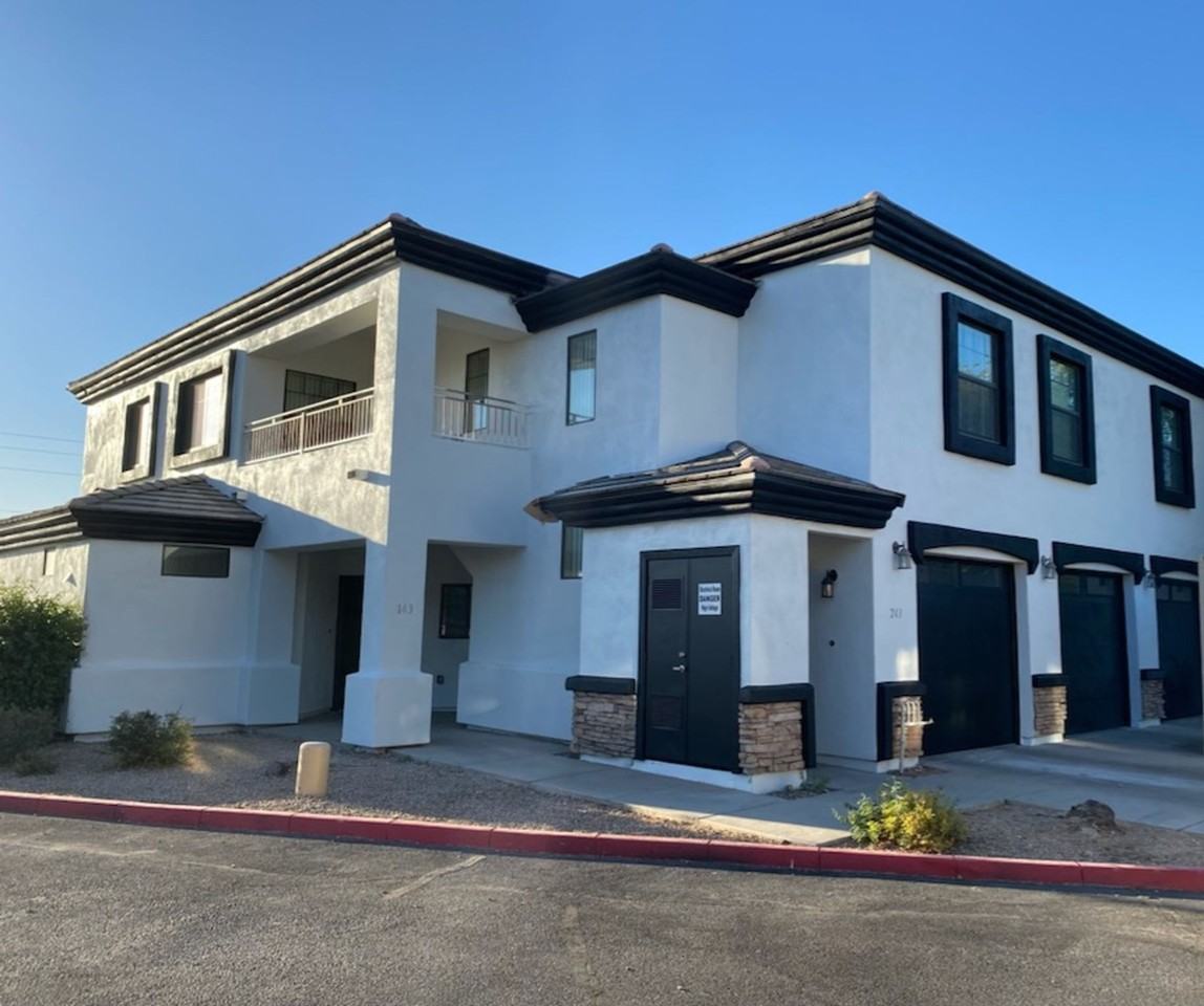 Fringe on 61st - Photo 5 of 50