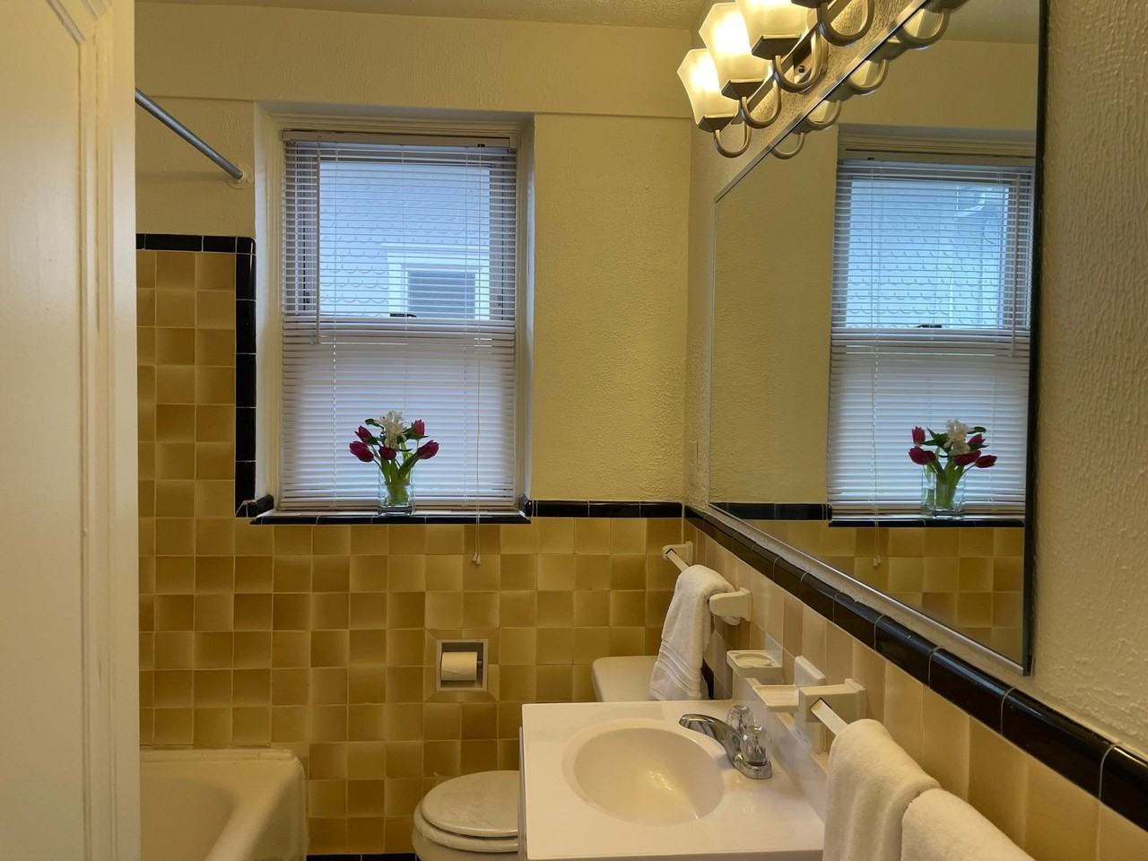 Metropolitan Narberth Hall - Photo 5 of 10