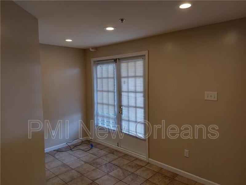 3100 17th St #G - Photo 3 of 10