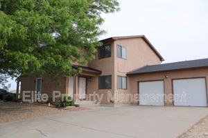 featured image of 212 W Palmer Lake Dr