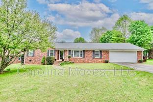 4700 Coach Hill Dr - Photo 1 of 1