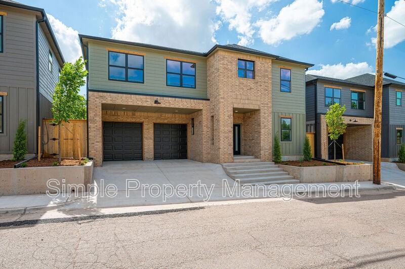 4021 N Indiana Ave - Photo 2 of 46