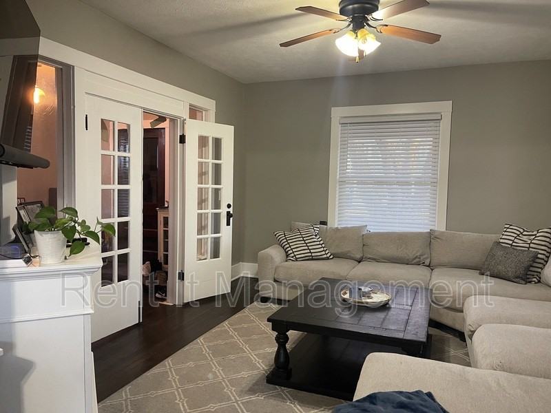 2595 Evans St - Photo 7 of 15