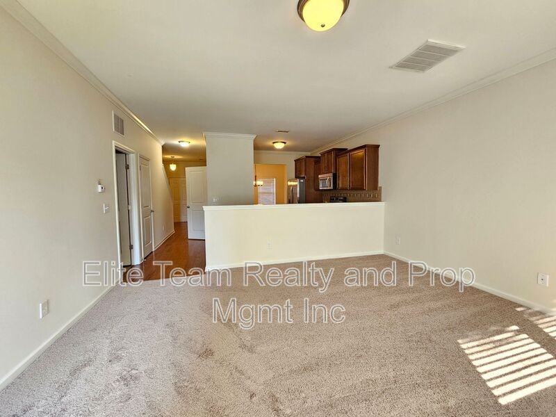 2824 Hopeton Ct - Photo 6 of 20