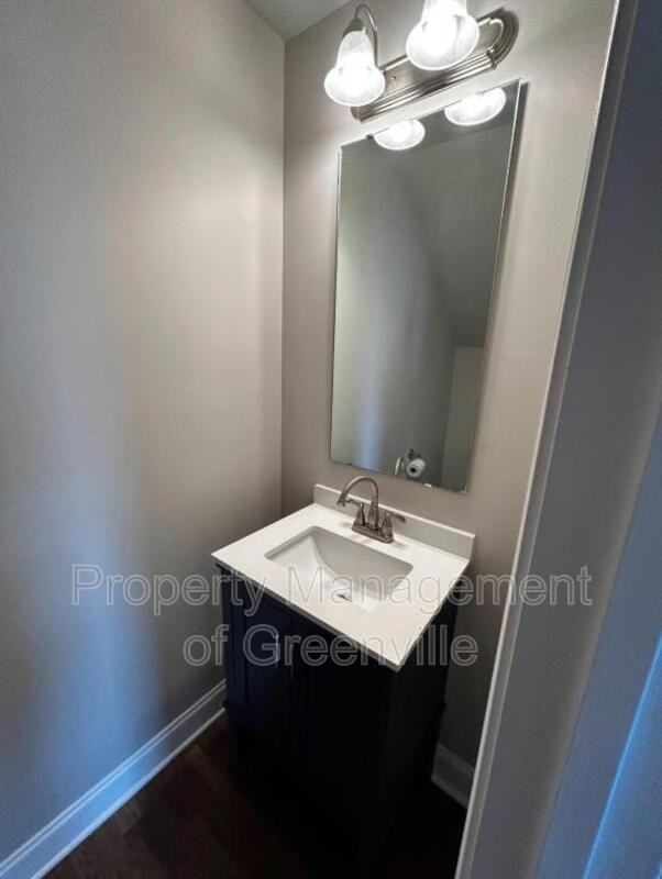 227 E Church St - Photo 3 of 15