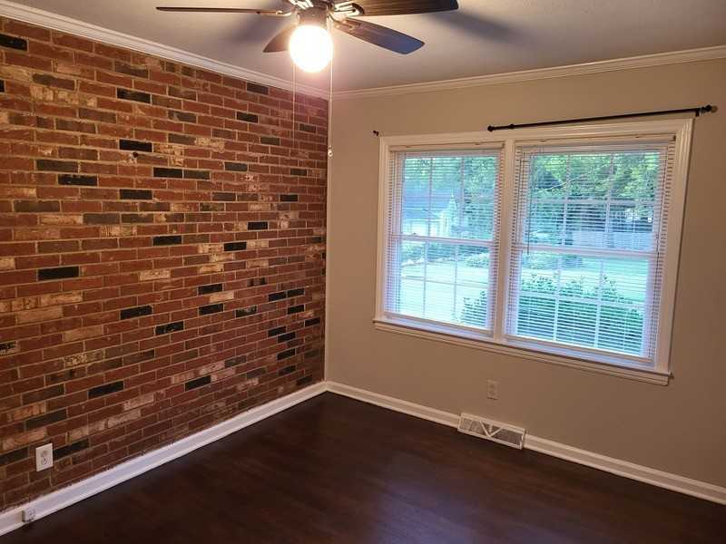 400 E Talleyrand Ave #C - Photo 5 of 9