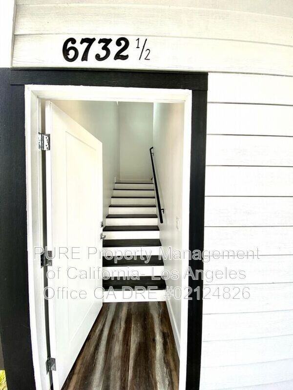 6732 1/2 Irvine Ave #6732-1-2 - Photo 3 of 19