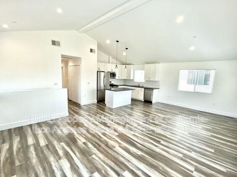 6732 1/2 Irvine Ave #6732-1-2 - Photo 6 of 19