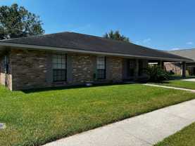 116 Canada Dr - Photo 1 of 1