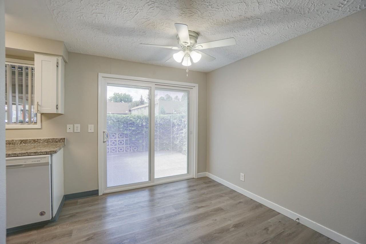 6th Avenue West Apartments - Photo 4 of 50