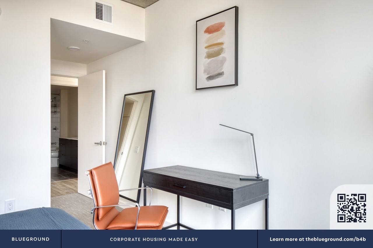 210 8th Avenue North - Photo 6 of 43