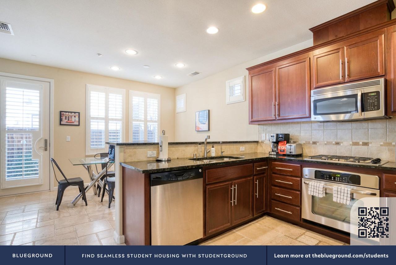 3581 Wolf Pl #1654 - Photo 6 of 23