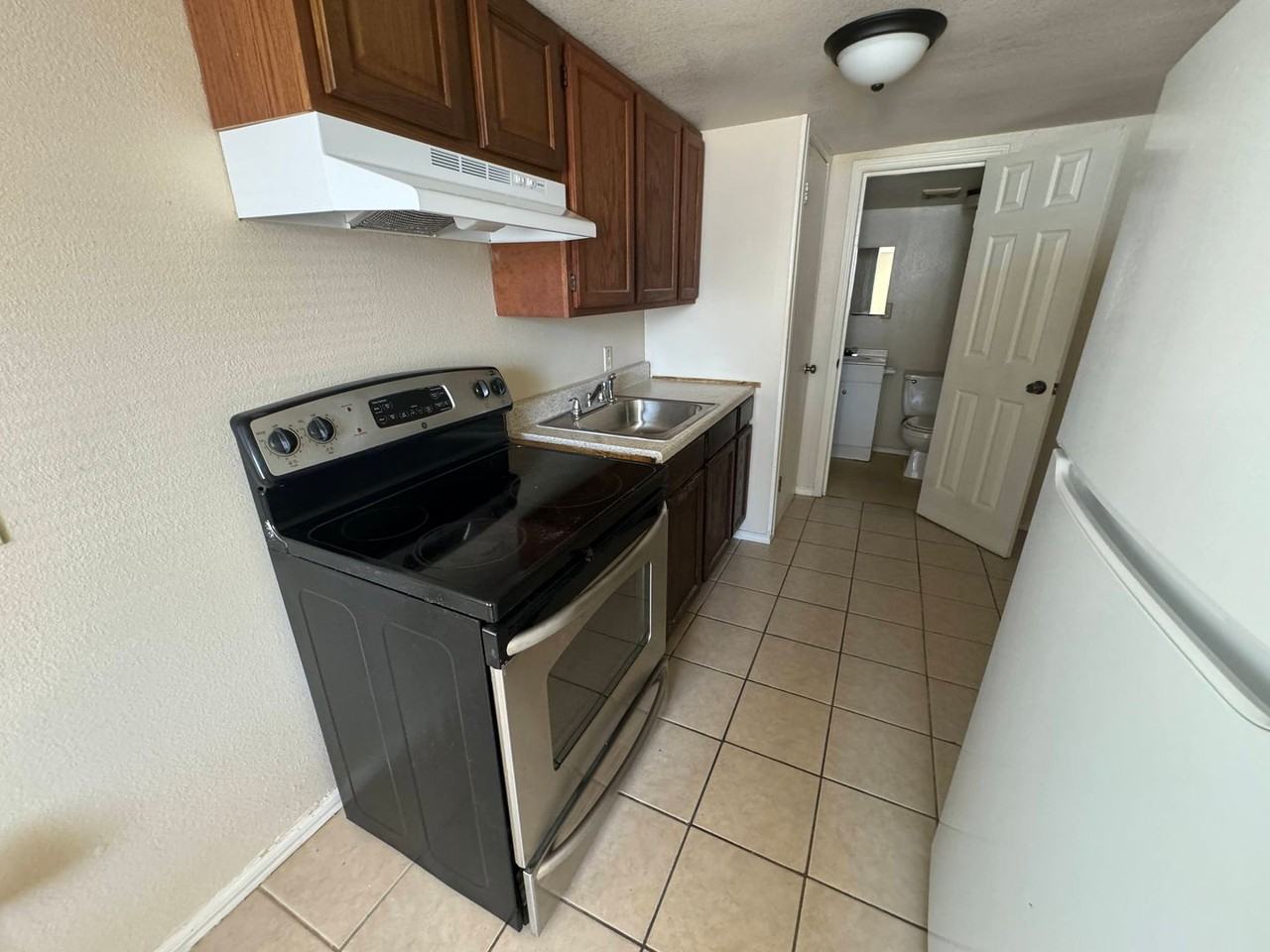 3313 Cranford Ave - Photo 5 of 9