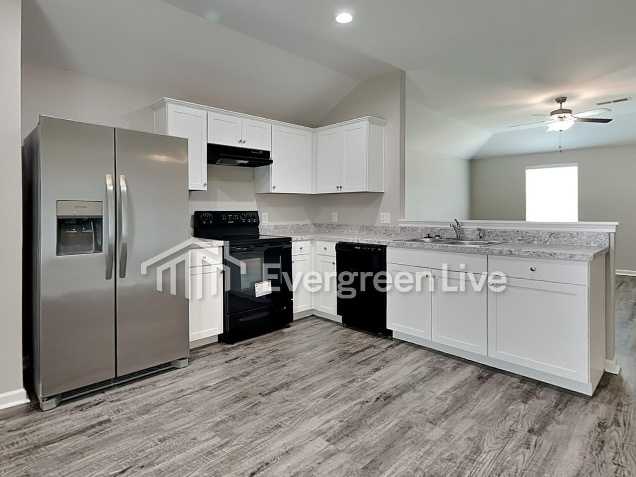 150 Cottage Ln - Photo 3 of 11