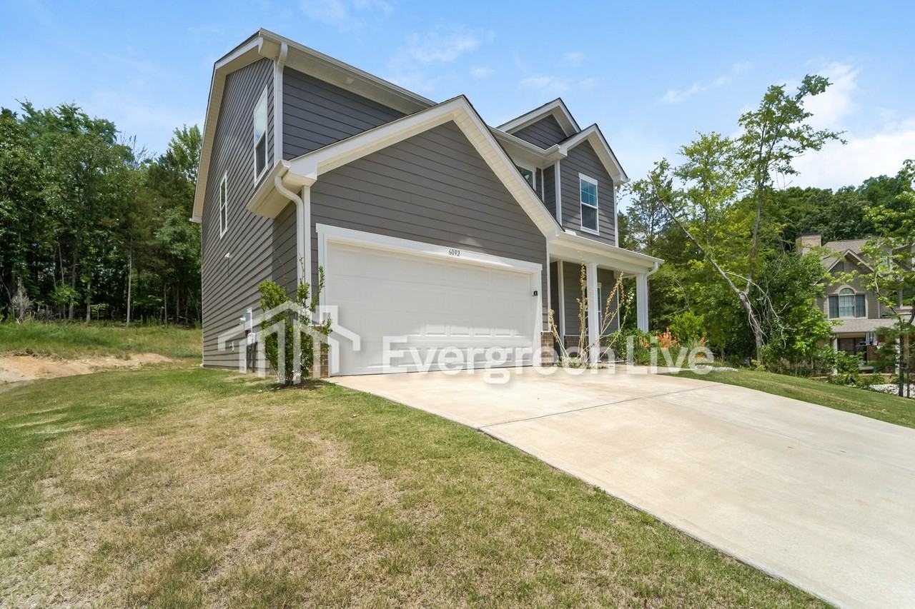 6092 Diamond Pl - Photo 2 of 15