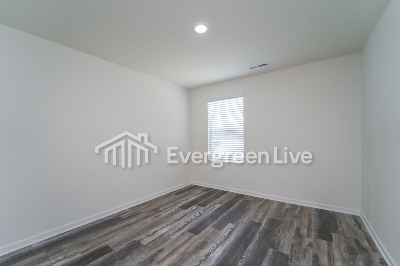 6092 Diamond Pl - Photo 7 of 15