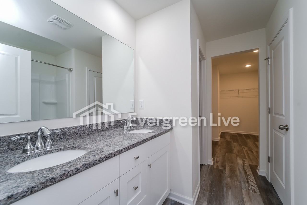 6092 Diamond Pl - Photo 6 of 15