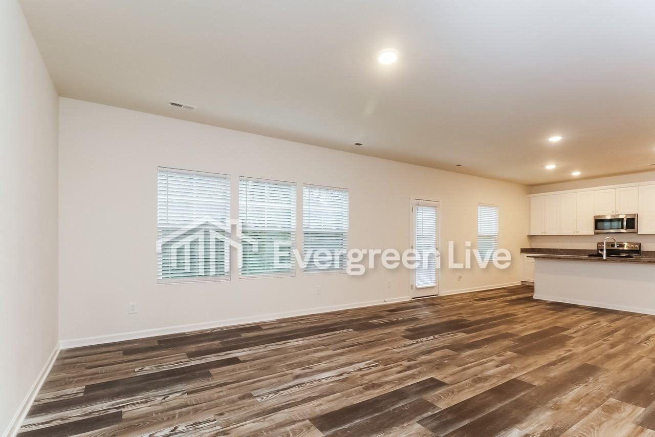 136 Quail Trl - Photo 6 of 16