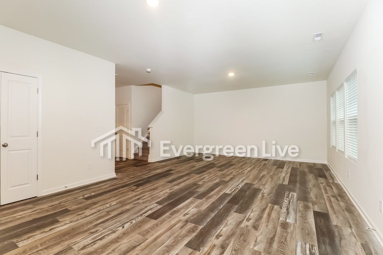 136 Quail Trl - Photo 7 of 16