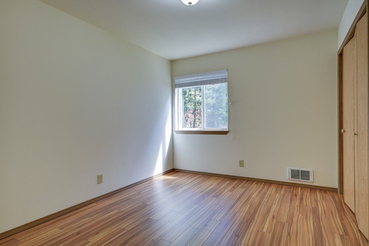 M0833  Arbor Terrace Condo's - Photo 5 of 19