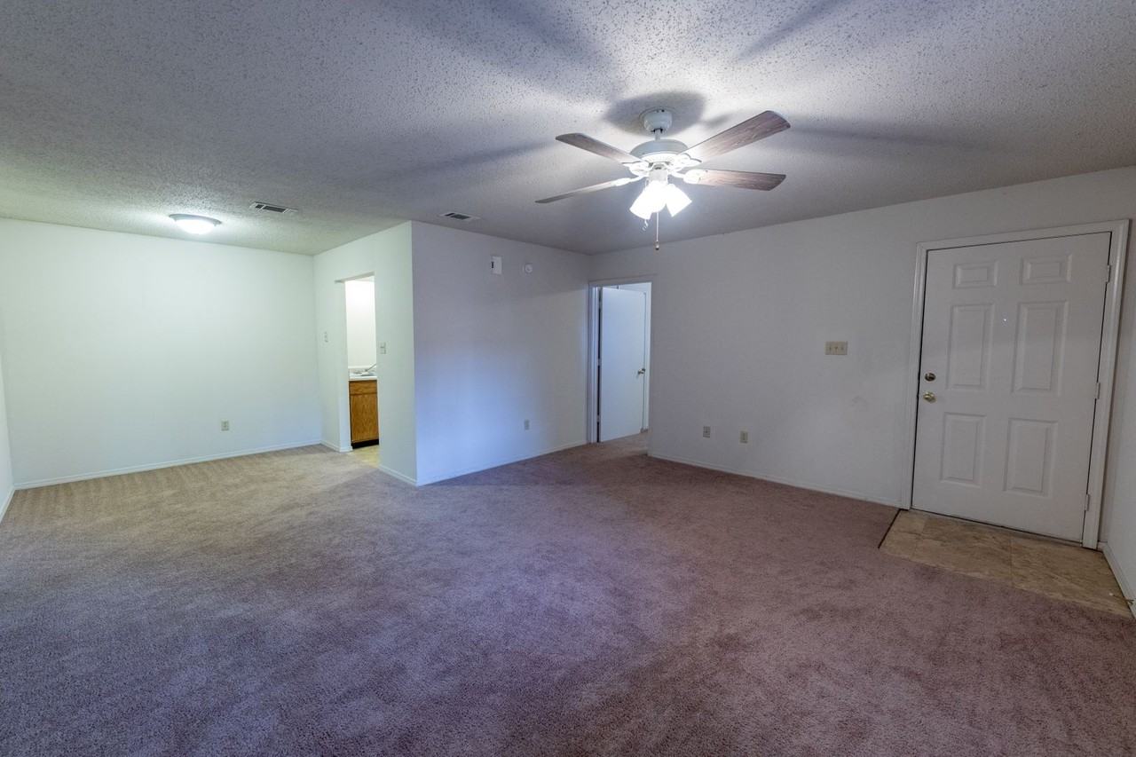 Marina Apartments - Photo 3 of 30