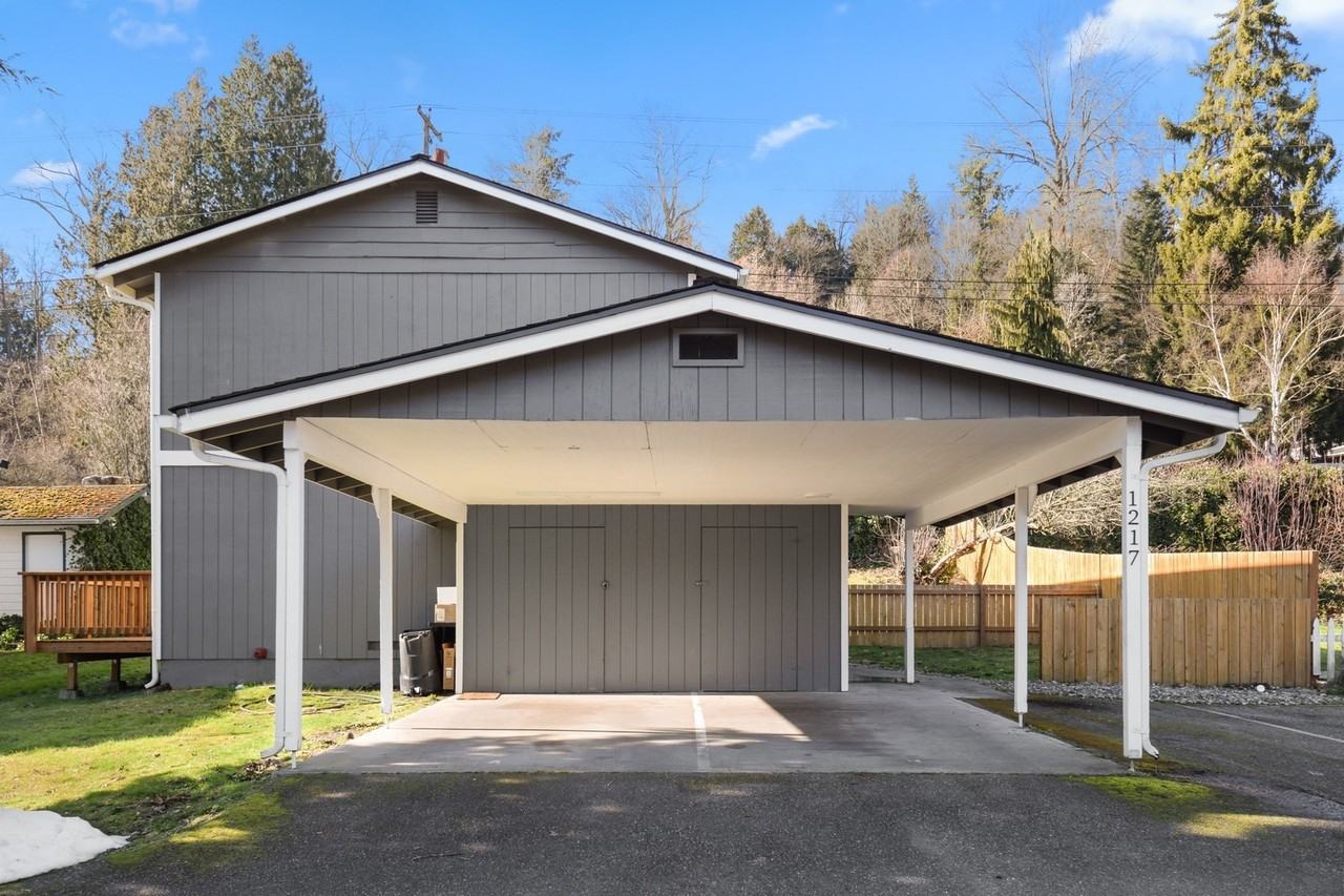 1217 - Myers - Photo 2 of 27