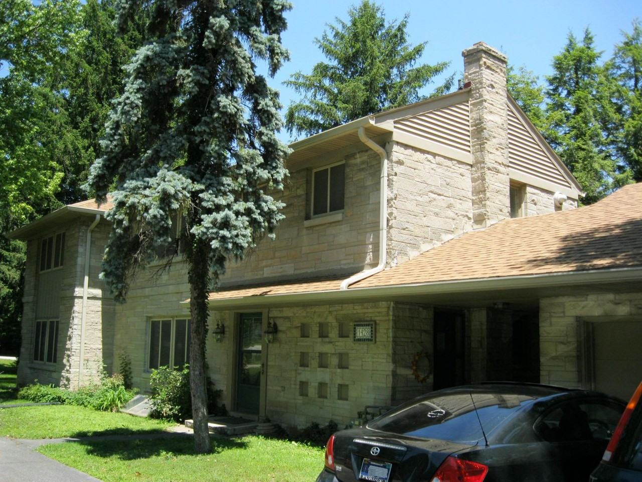 1428 Northwestern Ave - Photo 2 of 5