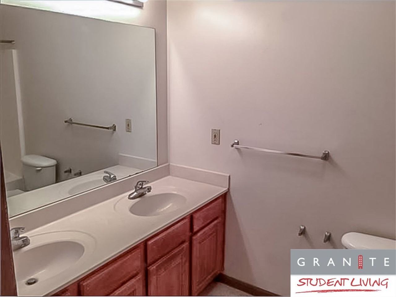 Bethel Townhomes - Photo 3 of 7