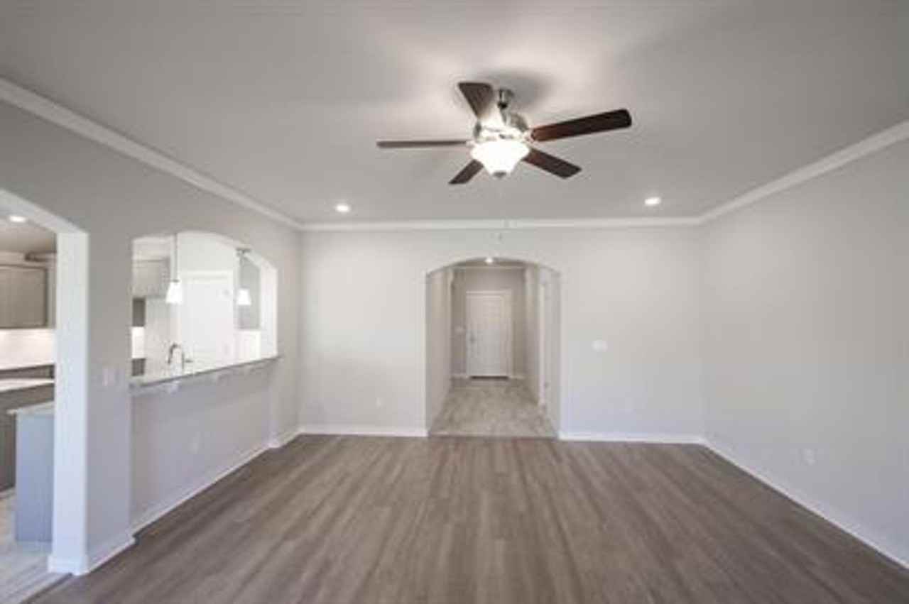 824 Copper St - Photo 7 of 23