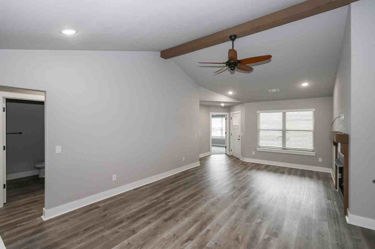 1130 Monroe St - Photo 6 of 30