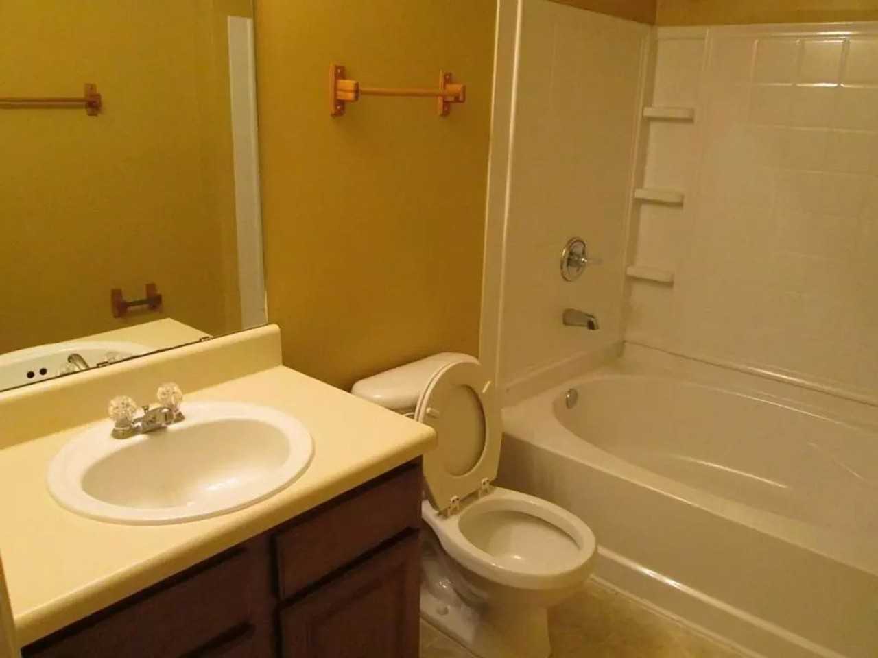 2201 Waldrop Pl - Photo 2 of 14