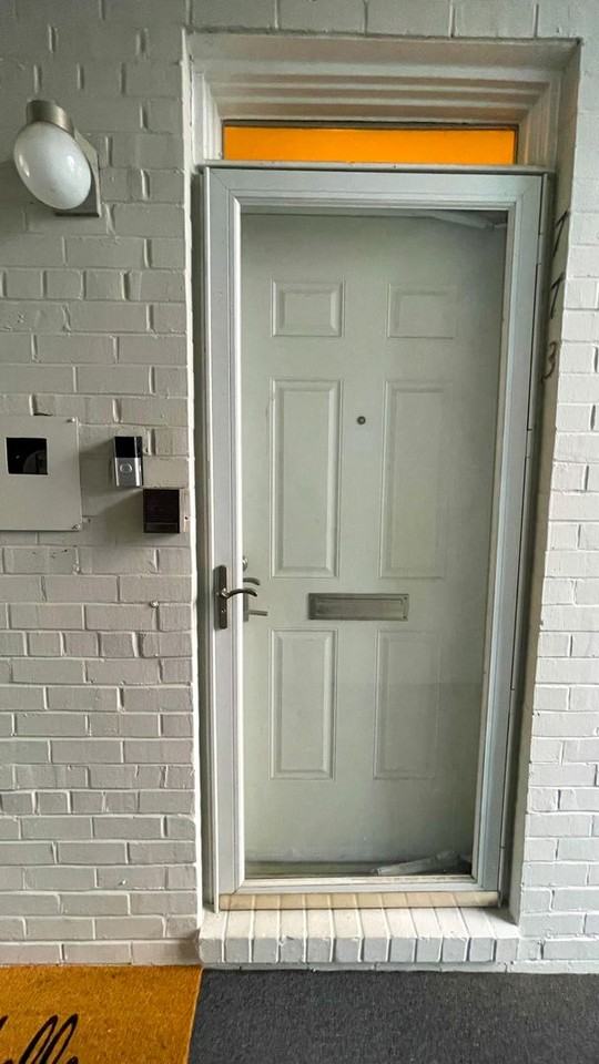 773 Delaware Ave Sw - Photo 2 of 27