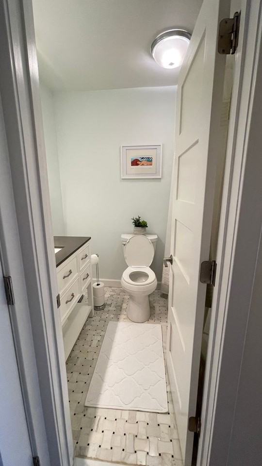 773 Delaware Ave Sw - Photo 4 of 27