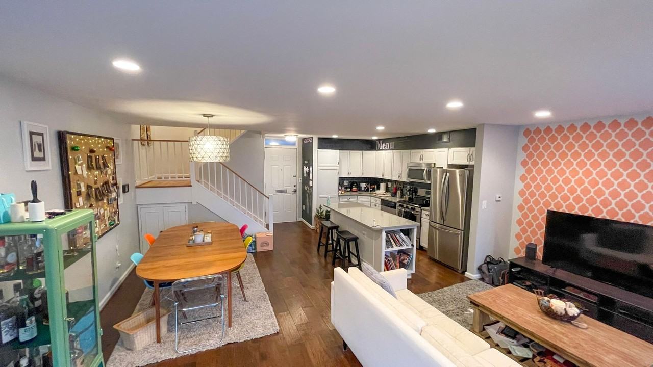 773 Delaware Ave Sw - Photo 7 of 27