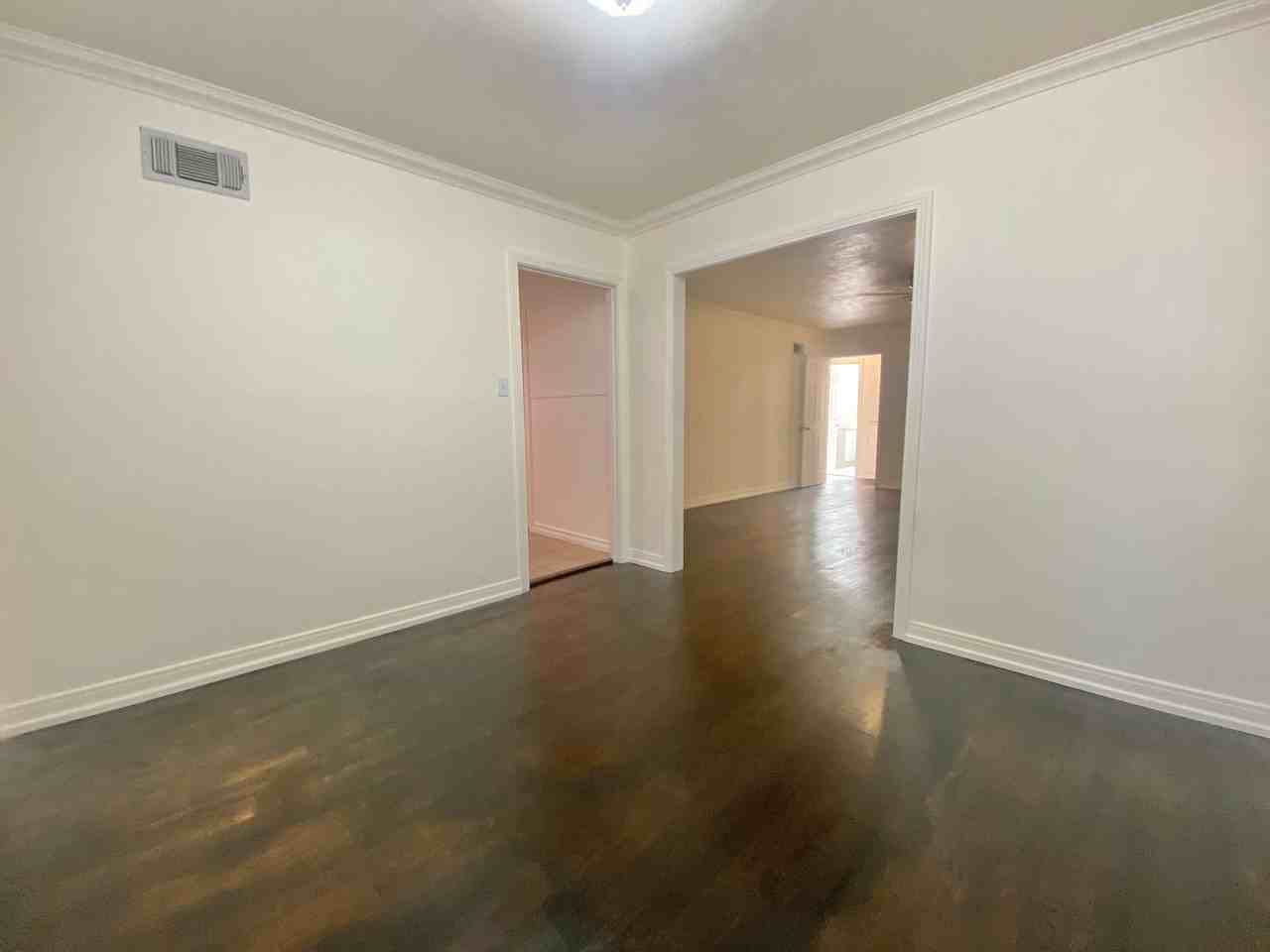 2518 30th St - Photo 7 of 26