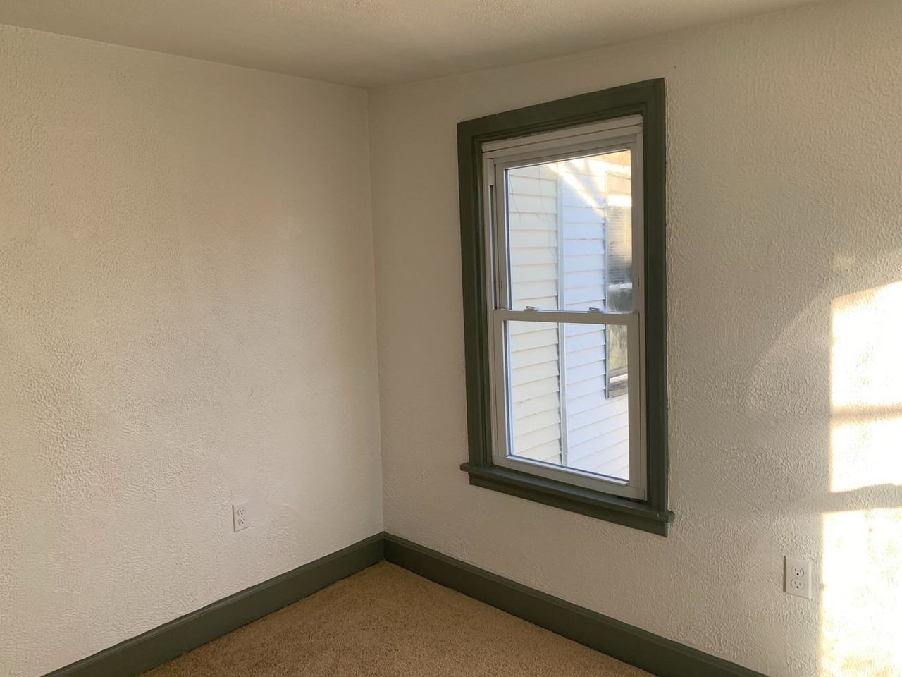 219 North West Street - Photo 7 of 18