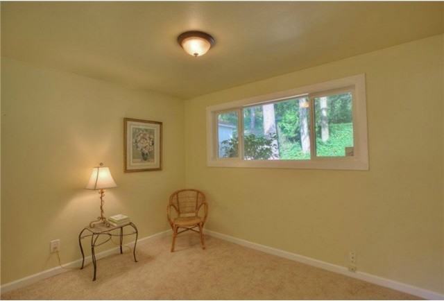 14646 Se Allen Rd - Photo 7 of 10