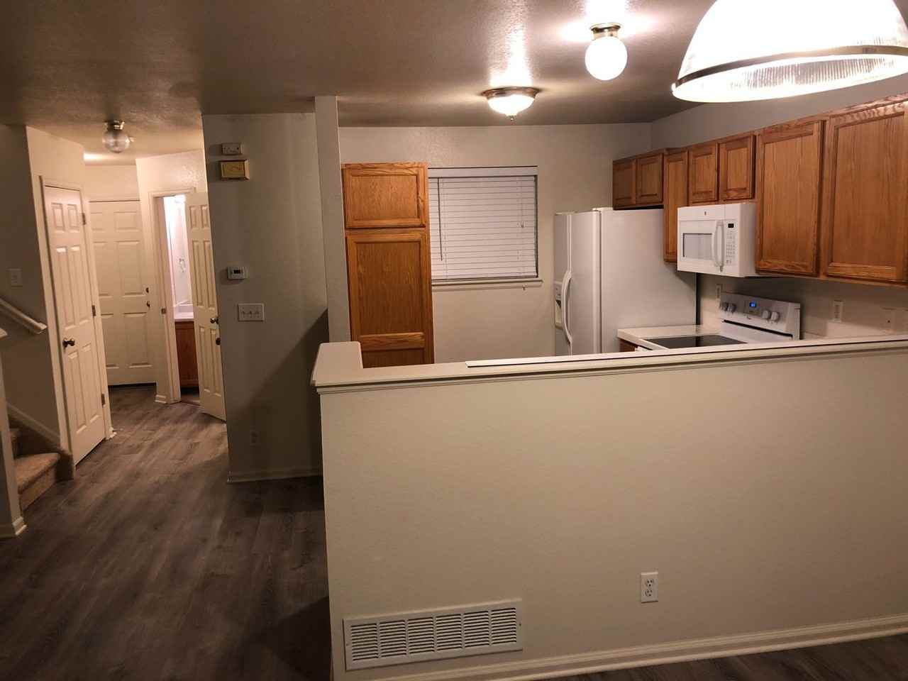 457 W 91st Cir - Photo 4 of 27