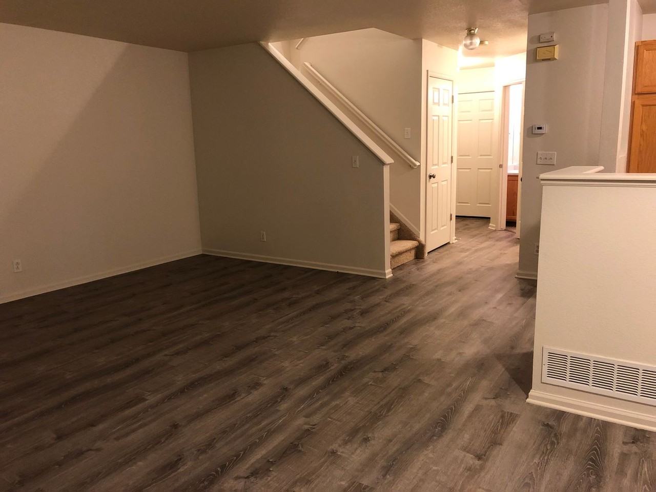 457 W 91st Cir - Photo 7 of 27