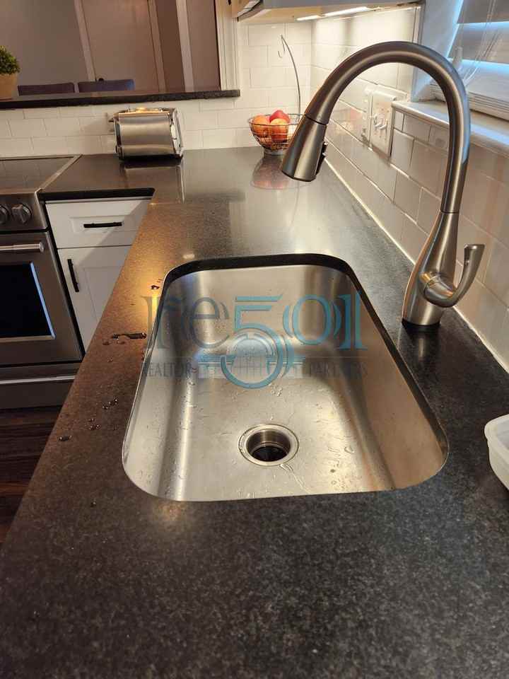 3806 Cameo Dr - Photo 6 of 50