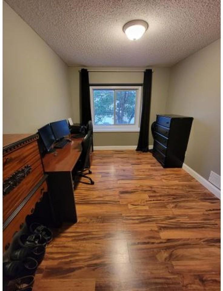 1133 Willow Trl - Photo 4 of 14