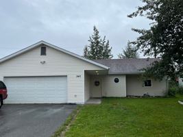featured image of 840 Shellinger St