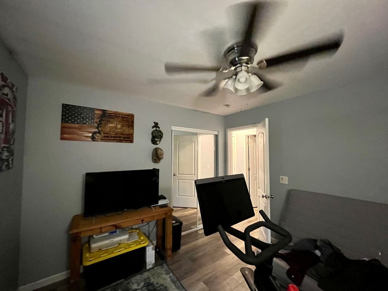 840 Shellinger St - Photo 6 of 16