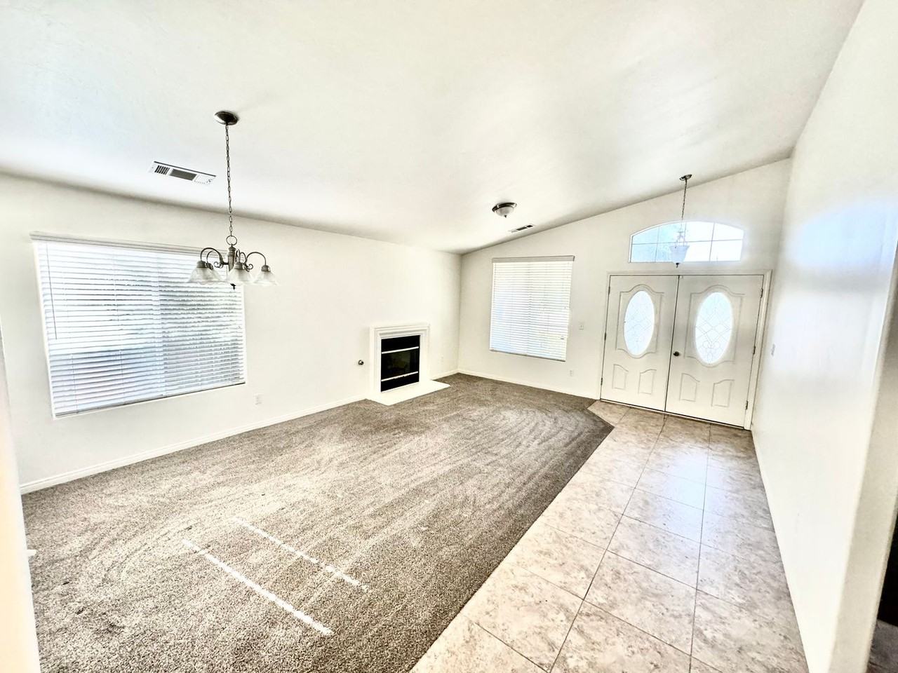 10407 Blythe Ct - Photo 3 of 22