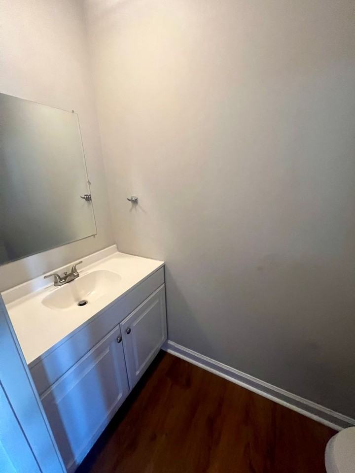 BL Stone St - Photo 3 of 7