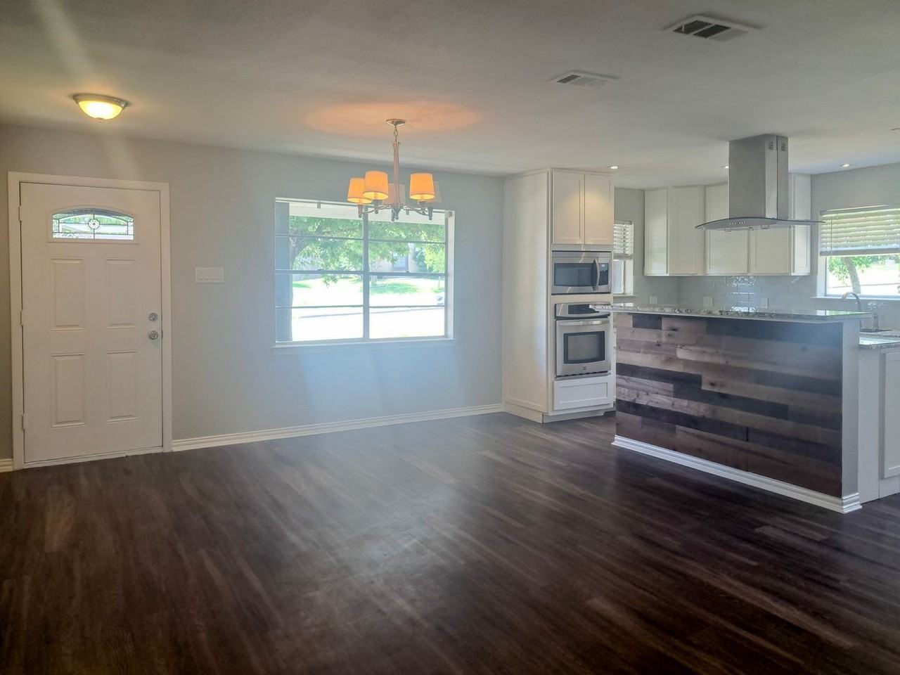 59093 Sun Valley Ct - Photo 6 of 33