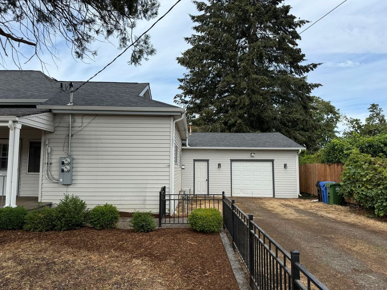 91214 N Harrison St - Photo 3 of 50