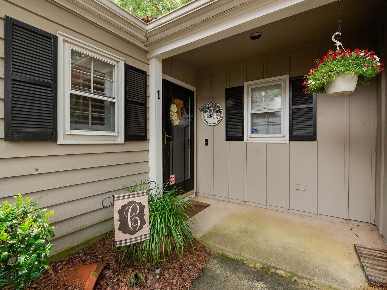 3806 Selwyn Farms Lane - Photo 2 of 50