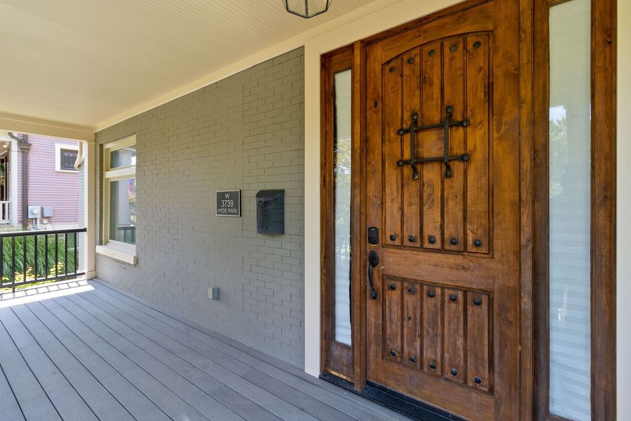 3739 Hyde Park Ave - Photo 6 of 50
