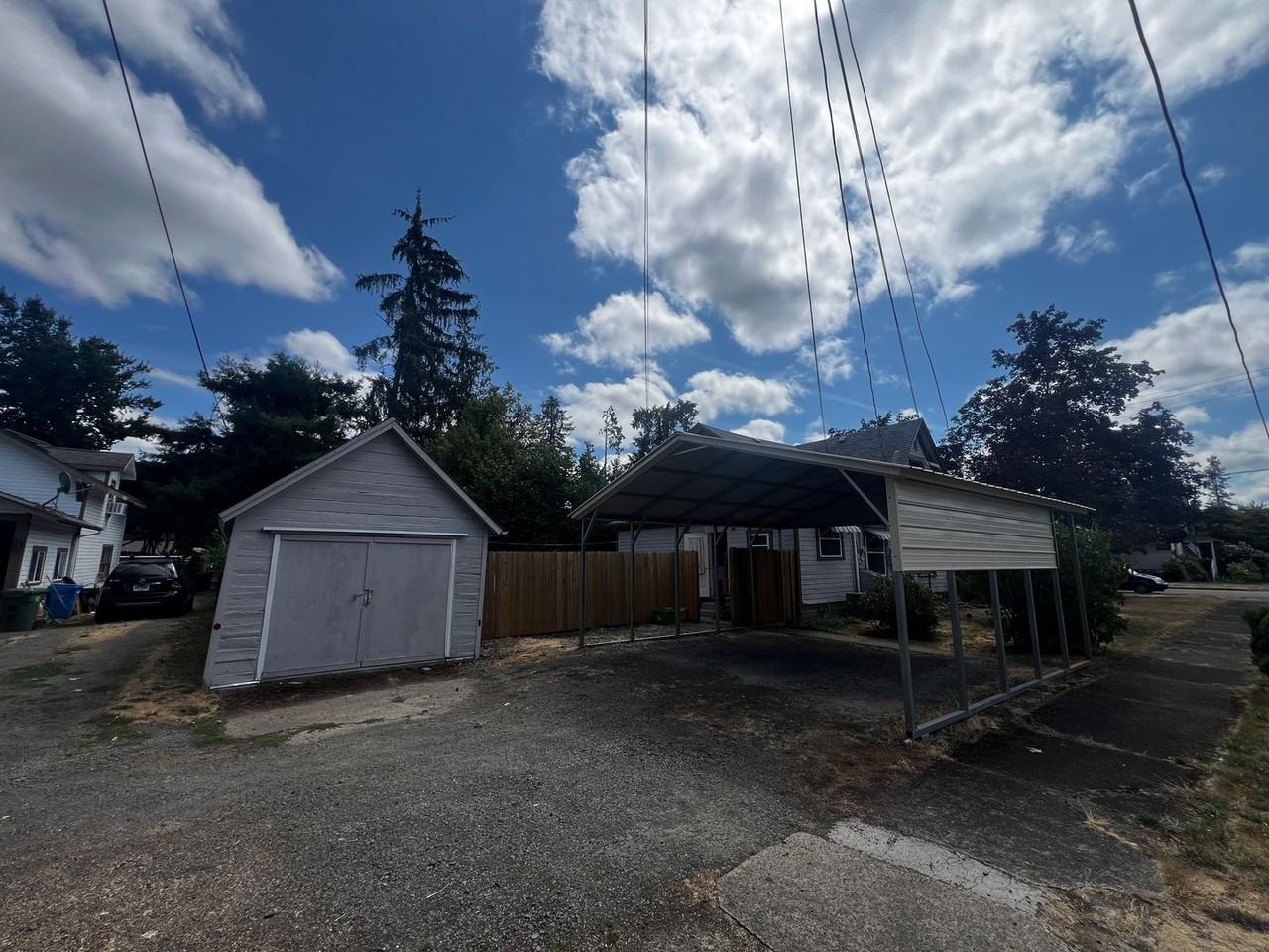 840 Birch Ave - Photo 3 of 20